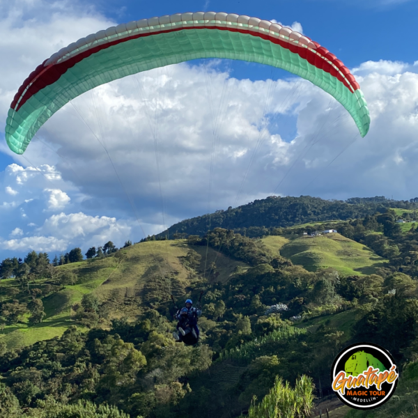 PARAPENTE O PARAGLADING MEDELLIN - Image 3